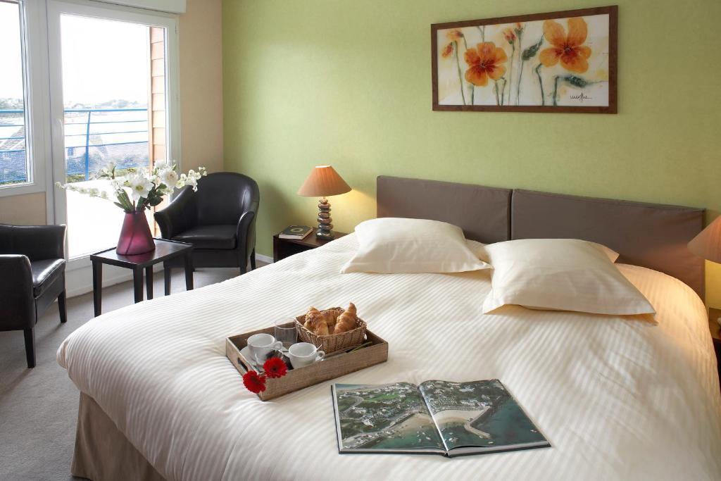 L'Escale Evel Er Ger Bed & Breakfast Locquirec Phòng bức ảnh
